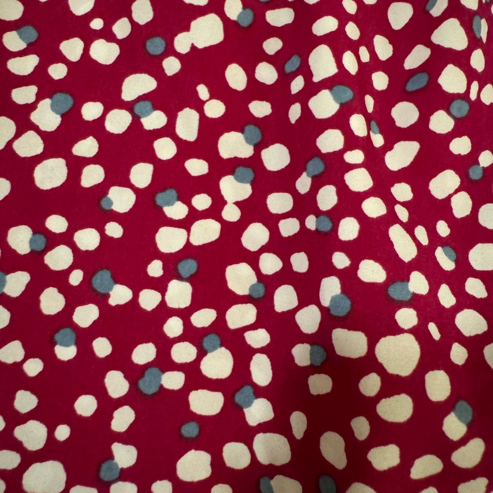 Purple/Pink Polka Dot Sleeveless Blouse - Picture 4 of 4